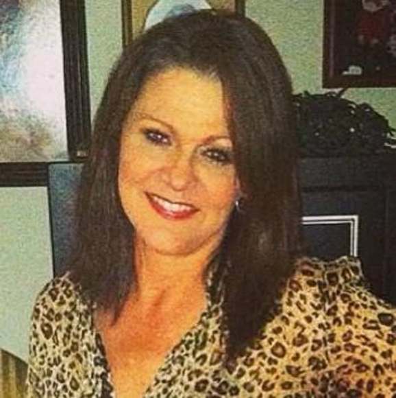 Meet your Posher, Lisa - Picture 1 of 1